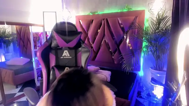 Megan inked online show from 01-09-25, 03:47