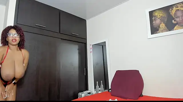 megan-hotxx online show from 11-18-25, 03:01