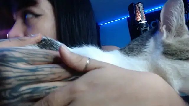 shy katy  online show from 01-24-25, 08:34