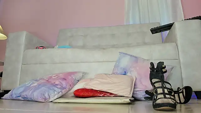 Snapshot of tinysara chatting on 01-18-25, 08:30 tinysara online show from 01-18-25, 08:30