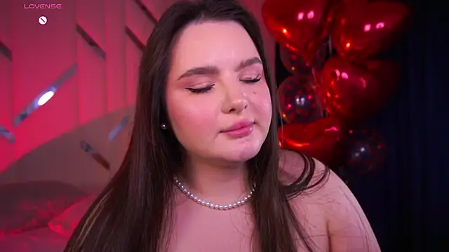 CuteAmberr online show from 02-13-25, 05:05