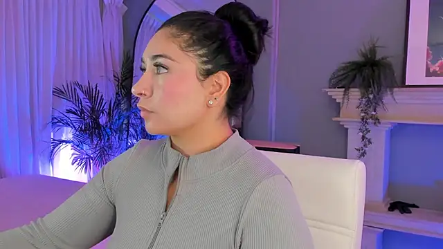 scarlet miller1 online show from 09-11-25, 11:43