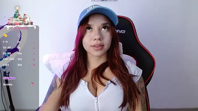 Snapshot of samantha_tattu chatting on 12-18-24, 07:52 samantha tattu online show from 12-18-24, 07:52