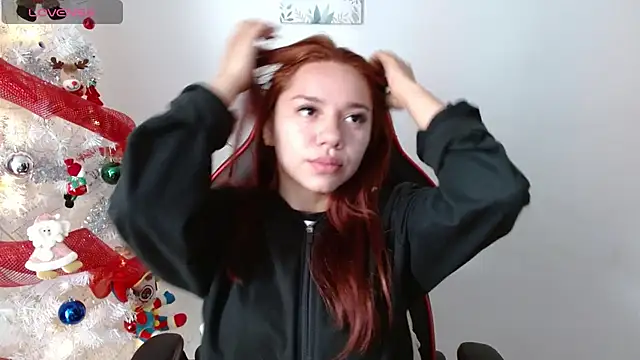 Snapshot of samantha_tattu chatting on 12-30-24, 04:19 samantha tattu online show from 12-30-24, 04:19