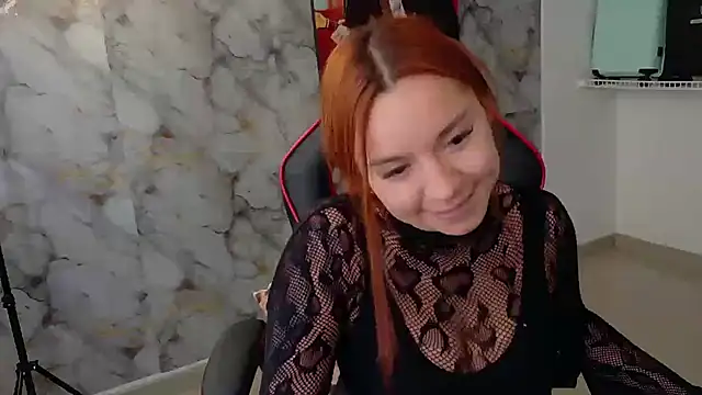 Snapshot of samantha_tattu chatting on 10-01-25, 07:42 samantha tattu online show from 10-01-25, 07:42