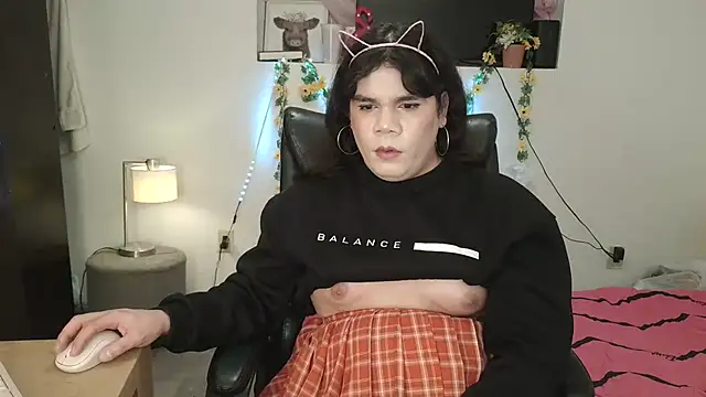 Violetacam 05 online show from 02-02-25, 10:35