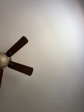 QueenNuttCollector online show from 03-29-26, 02:28