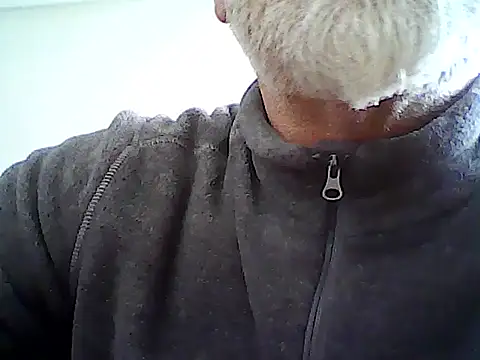 Snapshot of xcimeru chatting on 03-05-25, 08:54 xcimeru online show from 03-05-25, 08:54