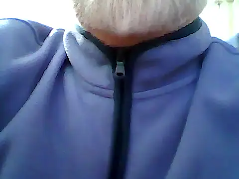 Snapshot of xcimeru chatting on 03-09-25, 08:21 xcimeru online show from 03-09-25, 08:21