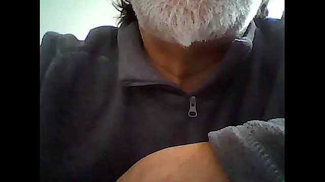 Snapshot of xcimeru chatting on 10-03-25, 07:05 xcimeru online show from 10-03-25, 07:05