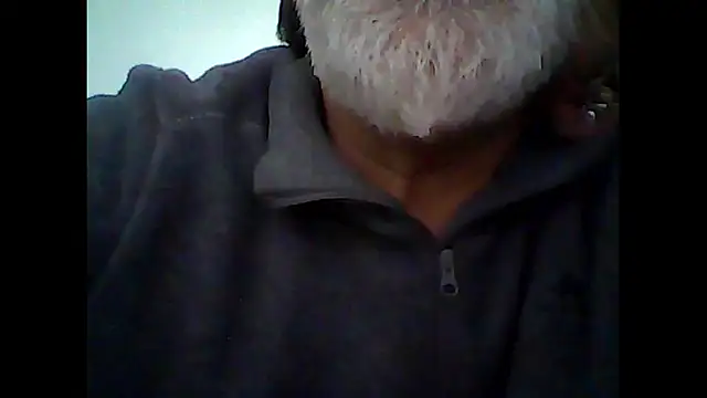 Snapshot of xcimeru chatting on 10-14-25, 06:47 xcimeru online show from 10-14-25, 06:47