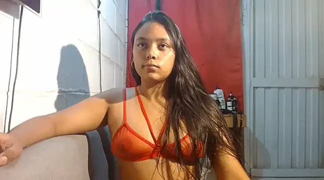 Chiara petterson online show from 01-18-25, 04:59