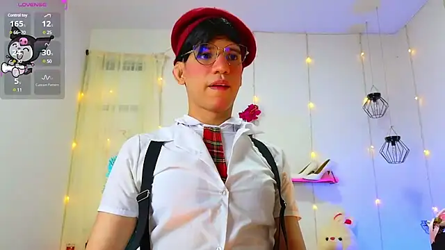 Ariel Femboy  online show from 03-08-25, 04:01