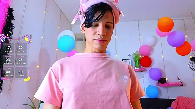 Ariel Femboy  online show from 09-26-25, 03:54