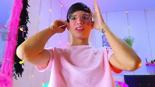 Ariel Femboy  online show from 11-23-25, 07:24