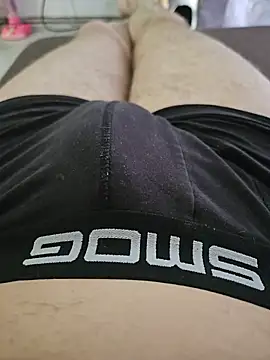 Snapshot of sonnesex12 chatting on 01-28-25, 08:25 sonnesex12 online show from 01-28-25, 08:25