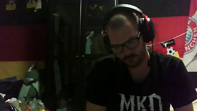 Die-geile-Sau online show from 09-08-25, 07:13