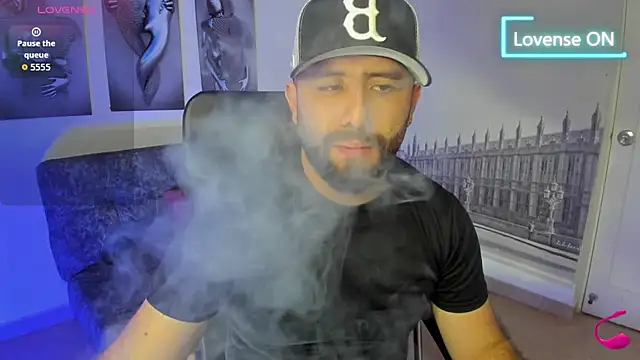 jhon bear03 online show from 10-28-25, 11:14