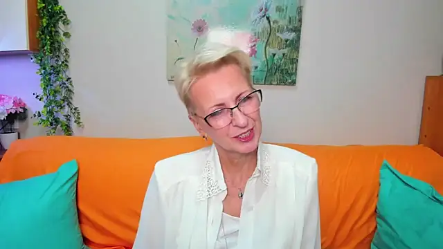 iamyourdream89 online show from 10-08-25, 03:31