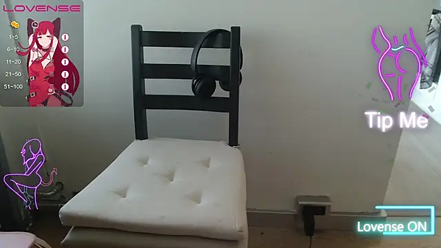 Snapshot of Thepanthera chatting on 03-03-25, 09:33 Thepanthera online show from 03-03-25, 09:33