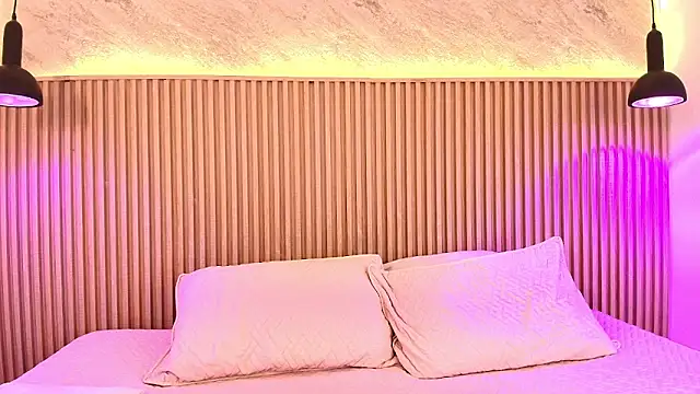 big tits in your face online show from 10-16-25, 08:32