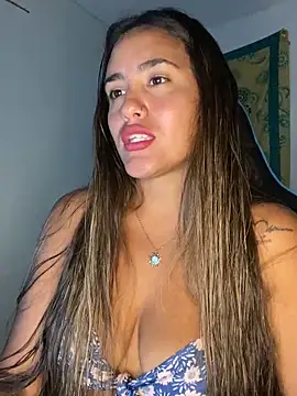 Snapshot of fenixgre chatting on 10-04-25, 08:51 fenixgre online show from 10-04-25, 08:51