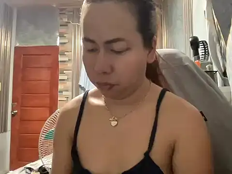 UrLove Marga online show from 04-11-26, 10:58