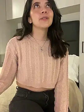 Snapshot of saori_10 chatting on 12-21-24, 06:19 saori 10 online show from 12-21-24, 06:19