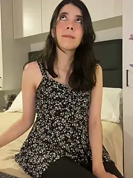 Snapshot of saori_10 chatting on 01-31-25, 06:35 saori 10 online show from 01-31-25, 06:35