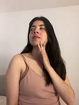 Snapshot of saori_10 chatting on 09-19-25, 04:36 saori 10 online show from 09-19-25, 04:36