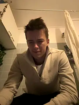 Toyjungee online show from 10-26-25, 10:25