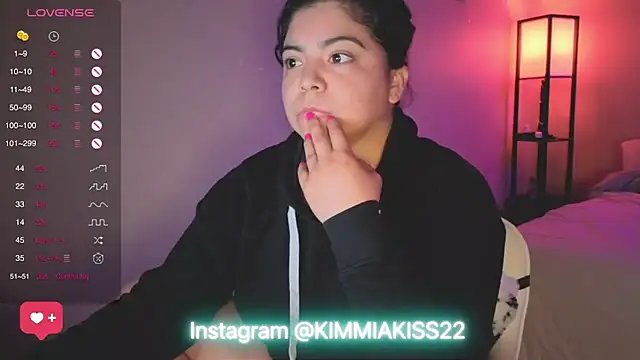 Snapshot of kimmiakiss22 chatting on 02-11-25, 04:55 kimmiakiss22 online show from 02-11-25, 04:55