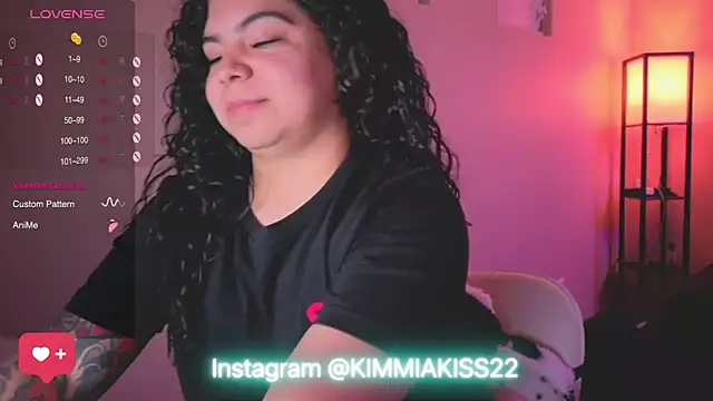 Snapshot of kimmiakiss22 chatting on 02-12-25, 10:48 kimmiakiss22 online show from 02-12-25, 10:48