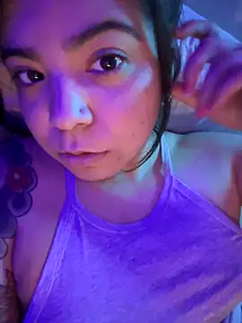 Snapshot of kimmiakiss22 chatting on 02-16-25, 09:48 kimmiakiss22 online show from 02-16-25, 09:48