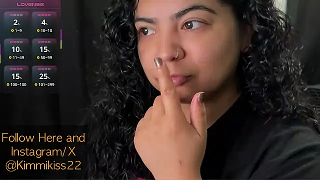 kimmiakiss22 online show from 10-29-25, 08:32