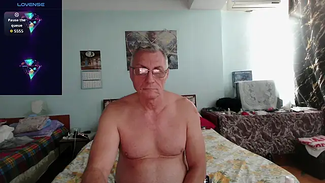 Snapshot of sexman181166 chatting on 11-07-25, 06:24 sexman181166 online show from 11-07-25, 06:24