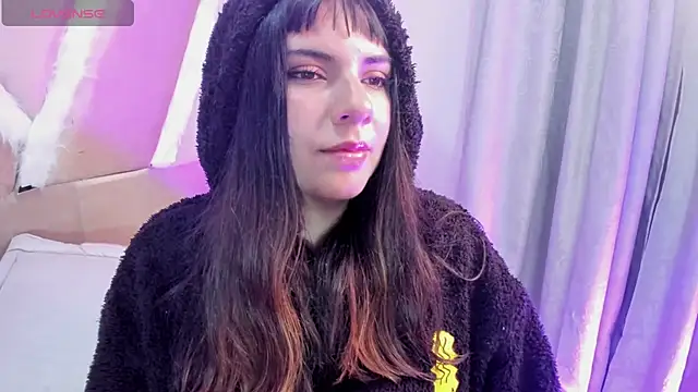 xhinata hyugax online show from 01-05-26, 11:08