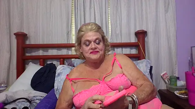 BigClitMelody online show from 10-03-25, 09:23