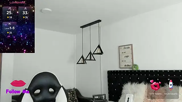 natasha logan  online show from 02-08-25, 04:03