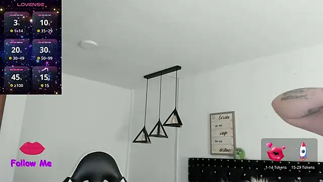 natasha logan  online show from 02-10-25, 04:08