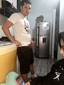 catire2323 online show from 01-25-25, 03:40