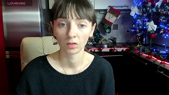 TayanaJons online show from 12-29-24, 07:39