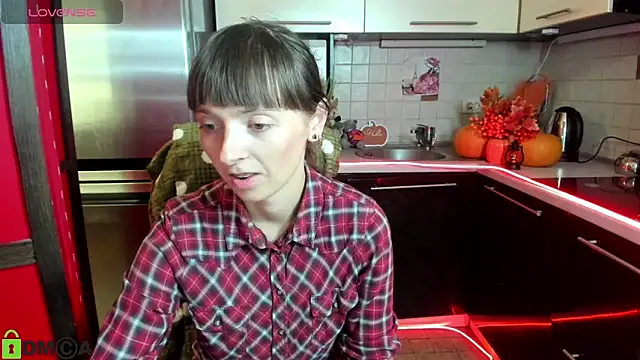 TayanaJons online show from 10-08-25, 06:55