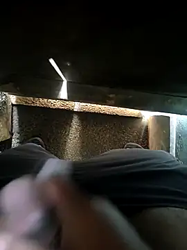 Snapshot of shubham7271 chatting on 12-16-25, 06:18 shubham7271 online show from 12-16-25, 06:18