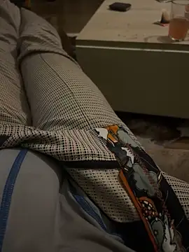 Snapshot of Mrbighardcock chatting on 01-14-25, 09:30 Mrbighardcock online show from 01-14-25, 09:30