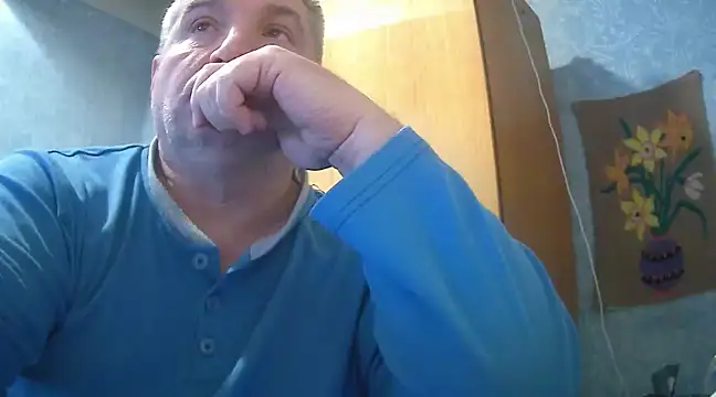 Snapshot of GYurmoka70 chatting on 12-27-24, 05:48 GYurmoka70 online show from 12-27-24, 05:48