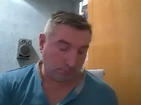 Snapshot of GYurmoka70 chatting on 01-29-25, 08:04 GYurmoka70 online show from 01-29-25, 08:04