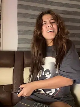 crystal bunny7 online show from 01-05-25, 02:38