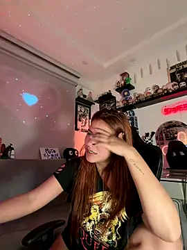 crystal bunny7 online show from 12-21-25, 02:51