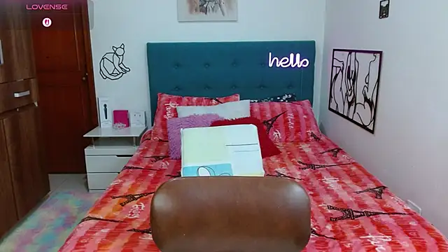 Snapshot of antonella_sweet33 chatting on 02-06-26, 08:12 antonella sweet33 online show from 02-06-26, 08:12